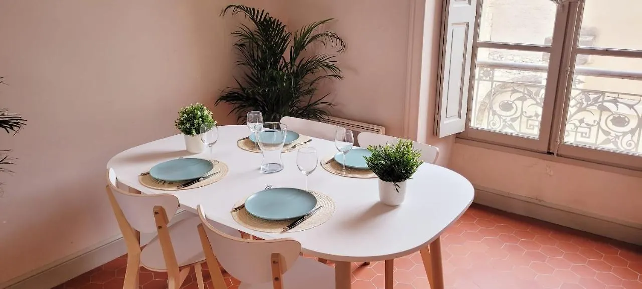 Charming Apt In The Center Of Avignon Apartment 0*,